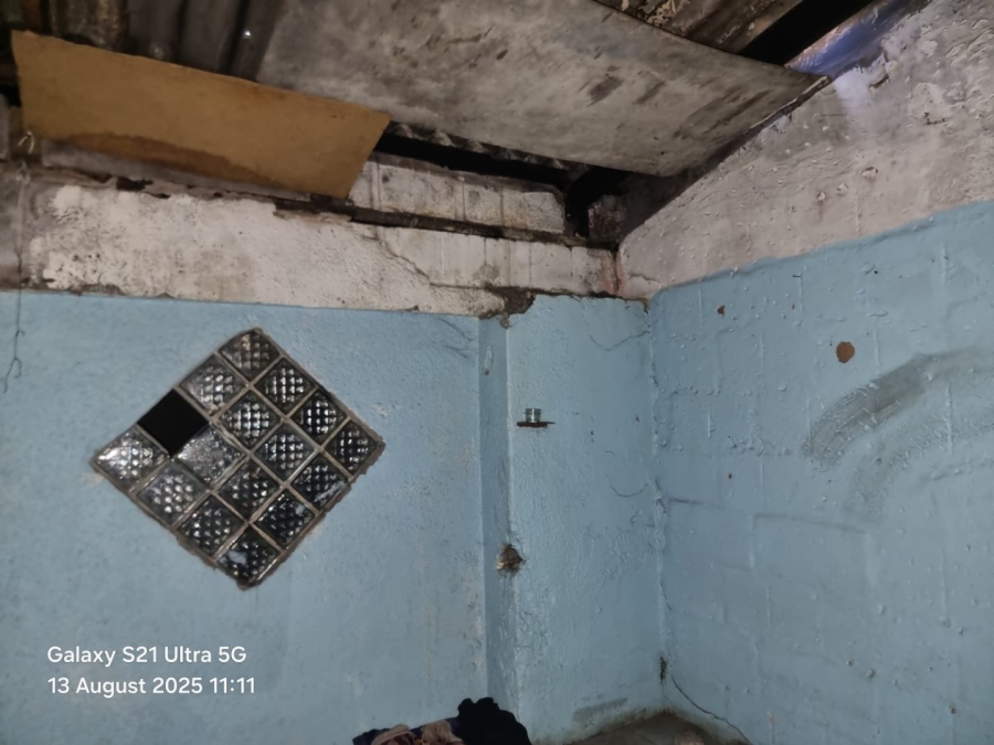 5 Bedroom Property for Sale in Kleinvlei Western Cape